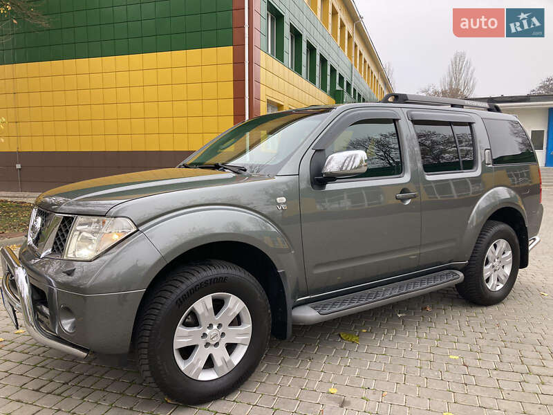 Позашляховик / Кросовер Nissan Pathfinder 2005 в Ізмаїлі