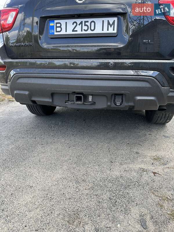 Внедорожник / Кроссовер Nissan Pathfinder 2019 в Кременчуге