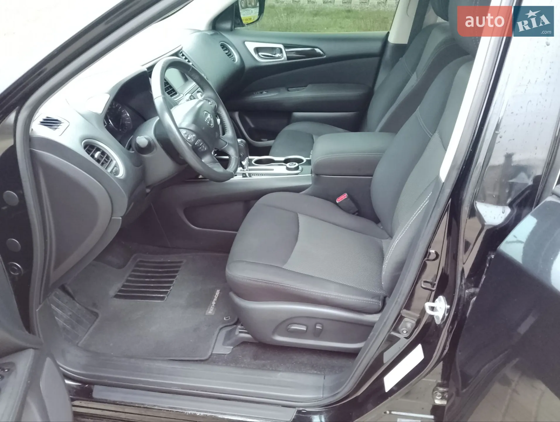 2016 Nissan Pathfinder - мініатюра 12