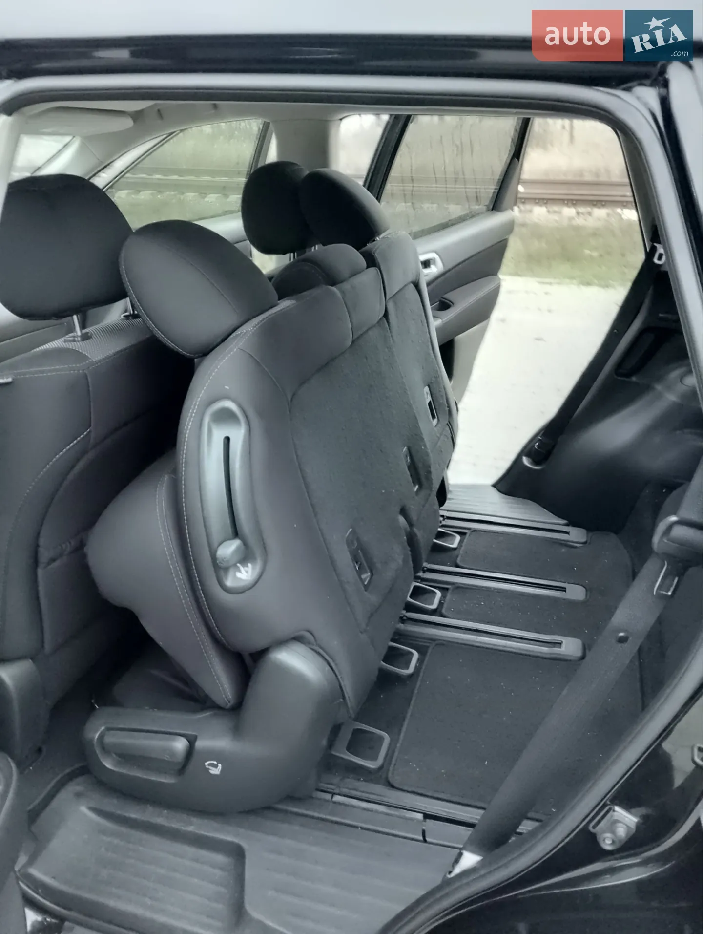 2016 Nissan Pathfinder - мініатюра 8