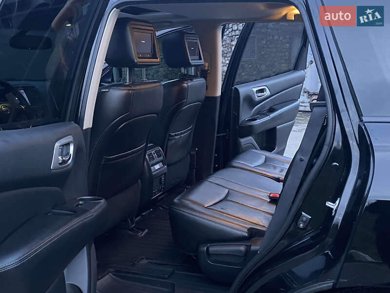 Внедорожник / Кроссовер Nissan Pathfinder 2014 в Белой Церкви