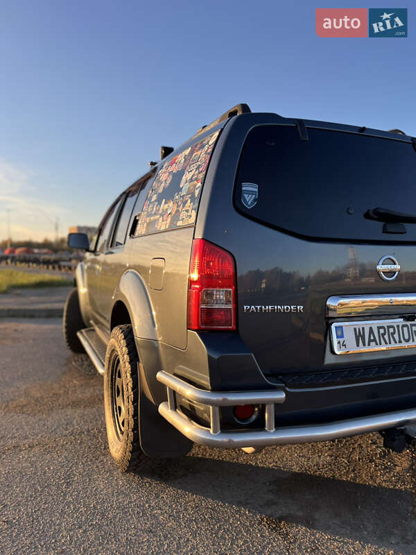 Внедорожник / Кроссовер Nissan Pathfinder 2005 в Львове фото 12 Внедорожник / Кроссовер Nissan Pathfinder 2005 в Львове