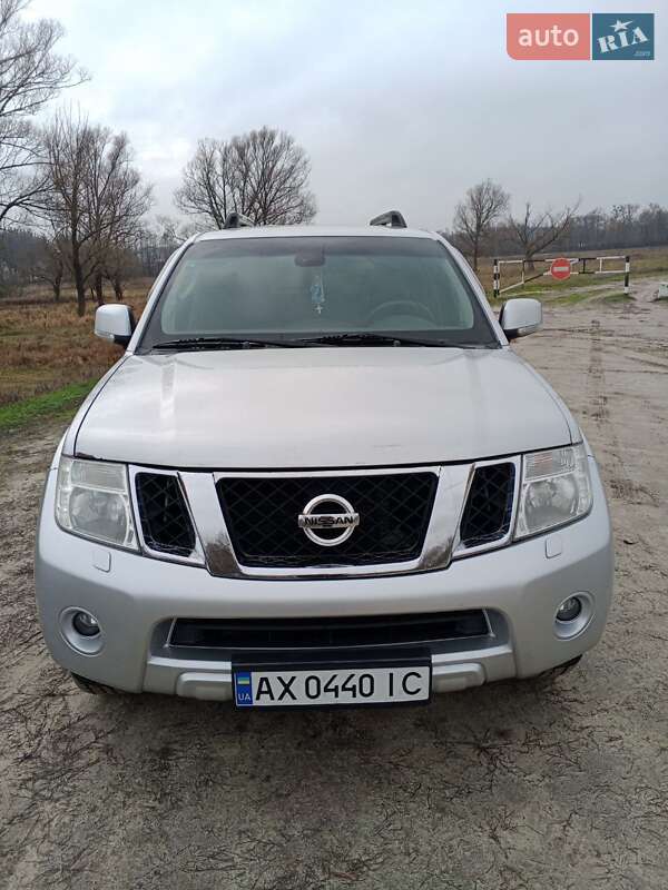 Внедорожник / Кроссовер Nissan Pathfinder 2012 в Богодухове фото Внедорожник / Кроссовер Nissan Pathfinder 2012 в Богодухове