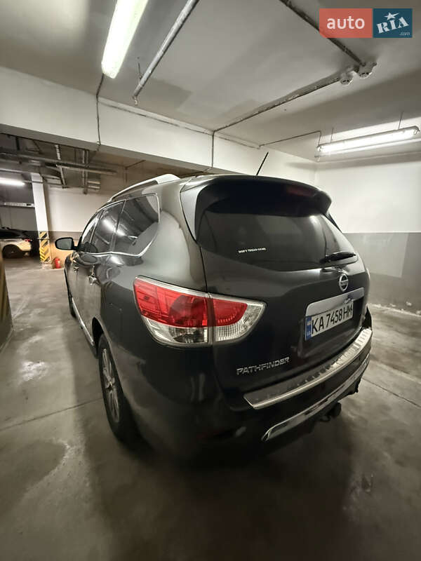 Позашляховик / Кросовер Nissan Pathfinder 2015 в Києві фото 2 Позашляховик / Кросовер Nissan Pathfinder 2015 в Києві