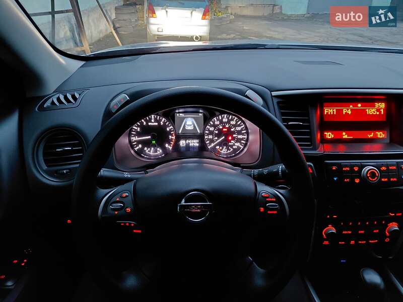 Внедорожник / Кроссовер Nissan Pathfinder 2014 в Запорожье фото 13 Внедорожник / Кроссовер Nissan Pathfinder 2014 в Запорожье