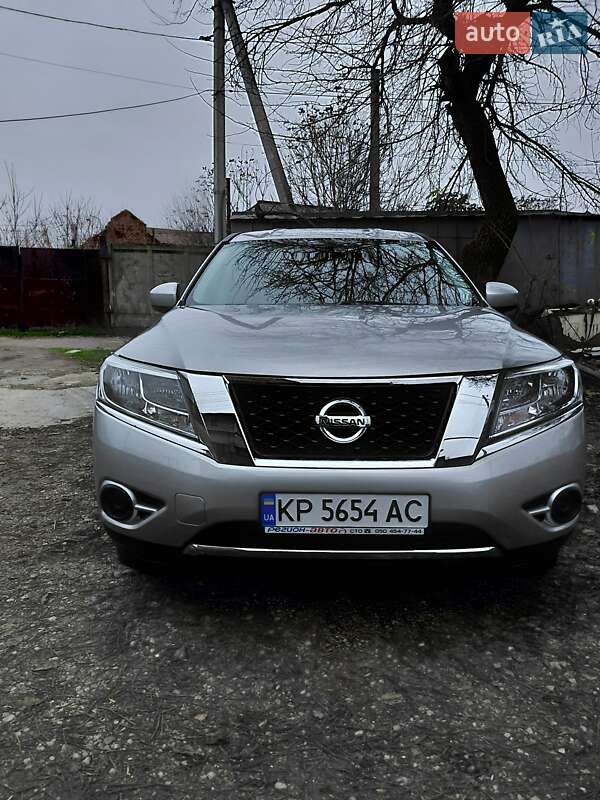 Внедорожник / Кроссовер Nissan Pathfinder 2014 в Запорожье фото 19 Внедорожник / Кроссовер Nissan Pathfinder 2014 в Запорожье