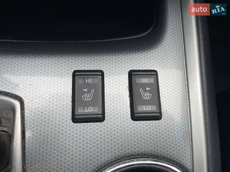 Позашляховик / Кросовер Nissan Pathfinder 2016 в Києві