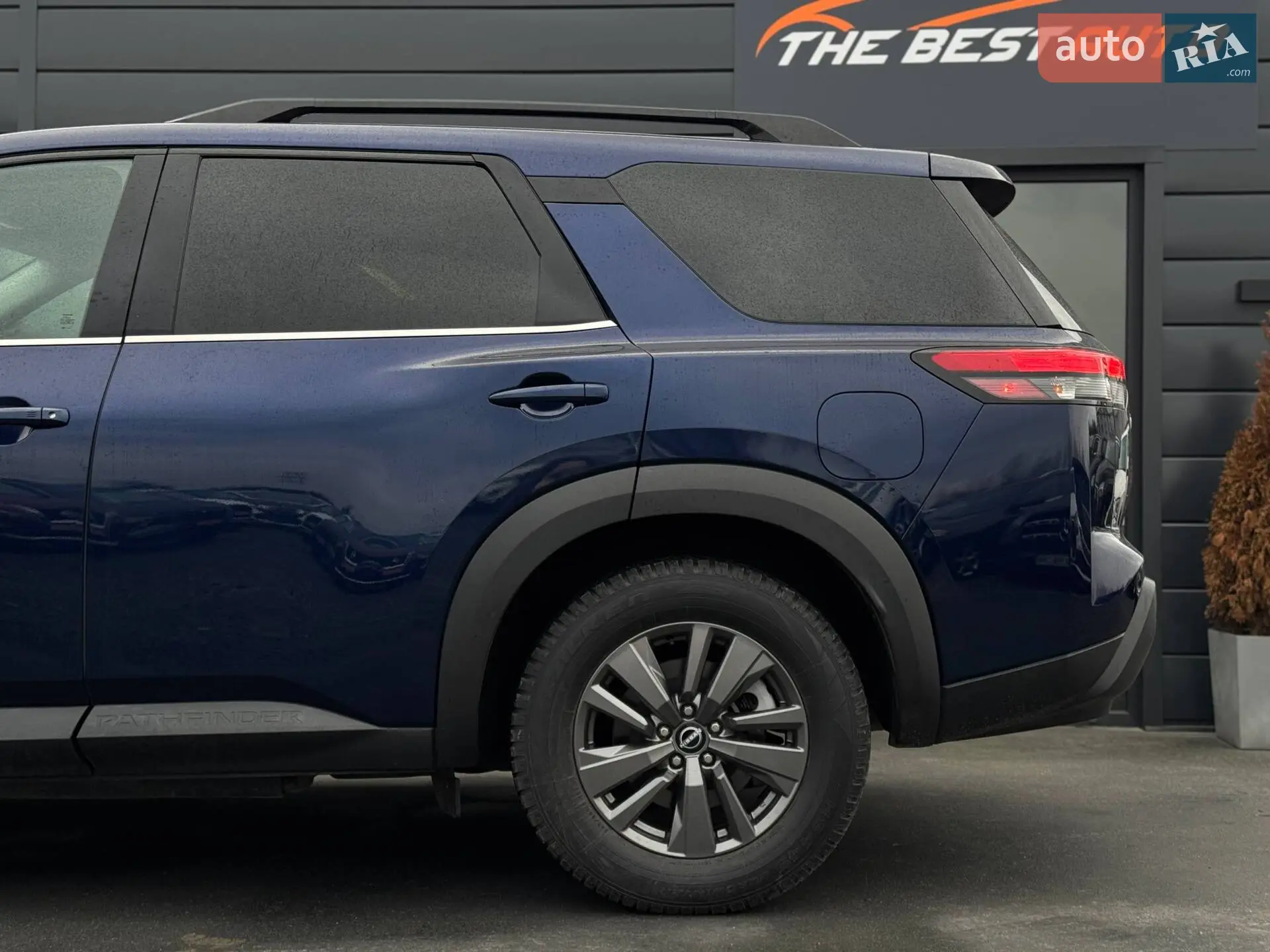 2021 Nissan Pathfinder - мініатюра 9