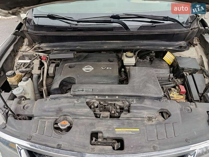 Позашляховик / Кросовер Nissan Pathfinder 2013 в Києві