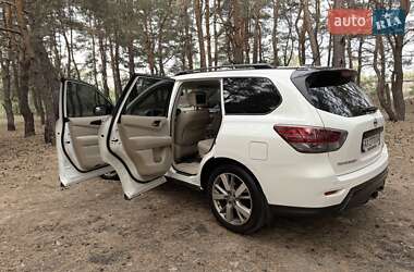 Позашляховик / Кросовер Nissan Pathfinder 2013 в Харкові