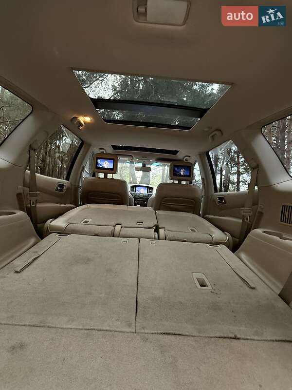 Внедорожник / Кроссовер Nissan Pathfinder 2013 в Павлограде