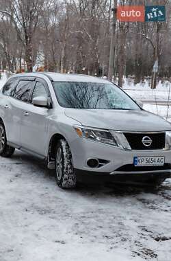 Внедорожник / Кроссовер Nissan Pathfinder 2014 в Запорожье