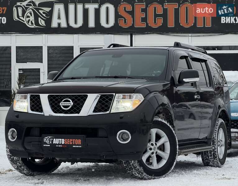 Внедорожник / Кроссовер Nissan Pathfinder 2007 в Харькове
