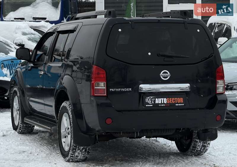Внедорожник / Кроссовер Nissan Pathfinder 2007 в Харькове