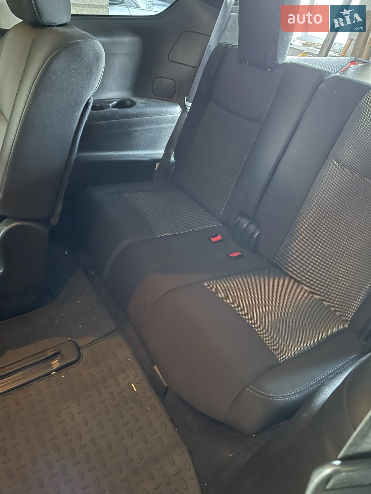 2016 Nissan Pathfinder - мініатюра 16