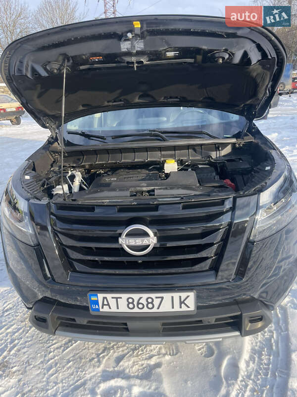 Внедорожник / Кроссовер Nissan Pathfinder 2023 в Ивано-Франковске