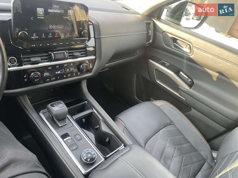 Внедорожник / Кроссовер Nissan Pathfinder 2023 в Ивано-Франковске