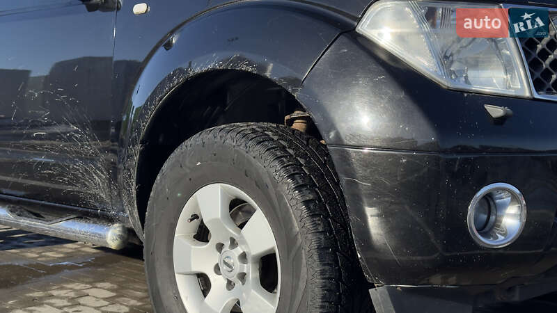 Внедорожник / Кроссовер Nissan Pathfinder 2007 в Белогородке