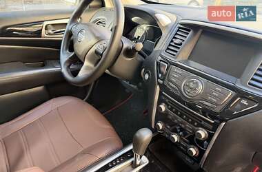 Позашляховик / Кросовер Nissan Pathfinder 2018 в Києві