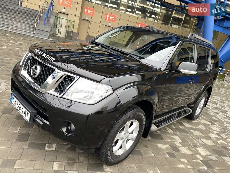 Внедорожник / Кроссовер Nissan Pathfinder 2012 в Харькове фото 6 Внедорожник / Кроссовер Nissan Pathfinder 2012 в Харькове