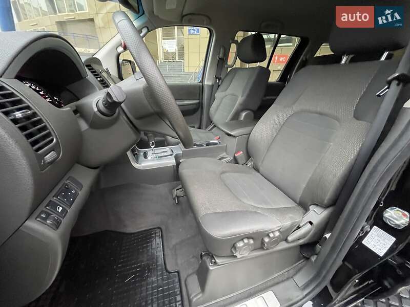 Внедорожник / Кроссовер Nissan Pathfinder 2012 в Харькове фото 40 Внедорожник / Кроссовер Nissan Pathfinder 2012 в Харькове