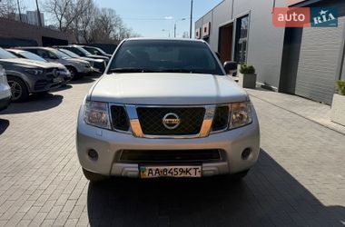 Внедорожник / Кроссовер Nissan Pathfinder 2011 в Киеве