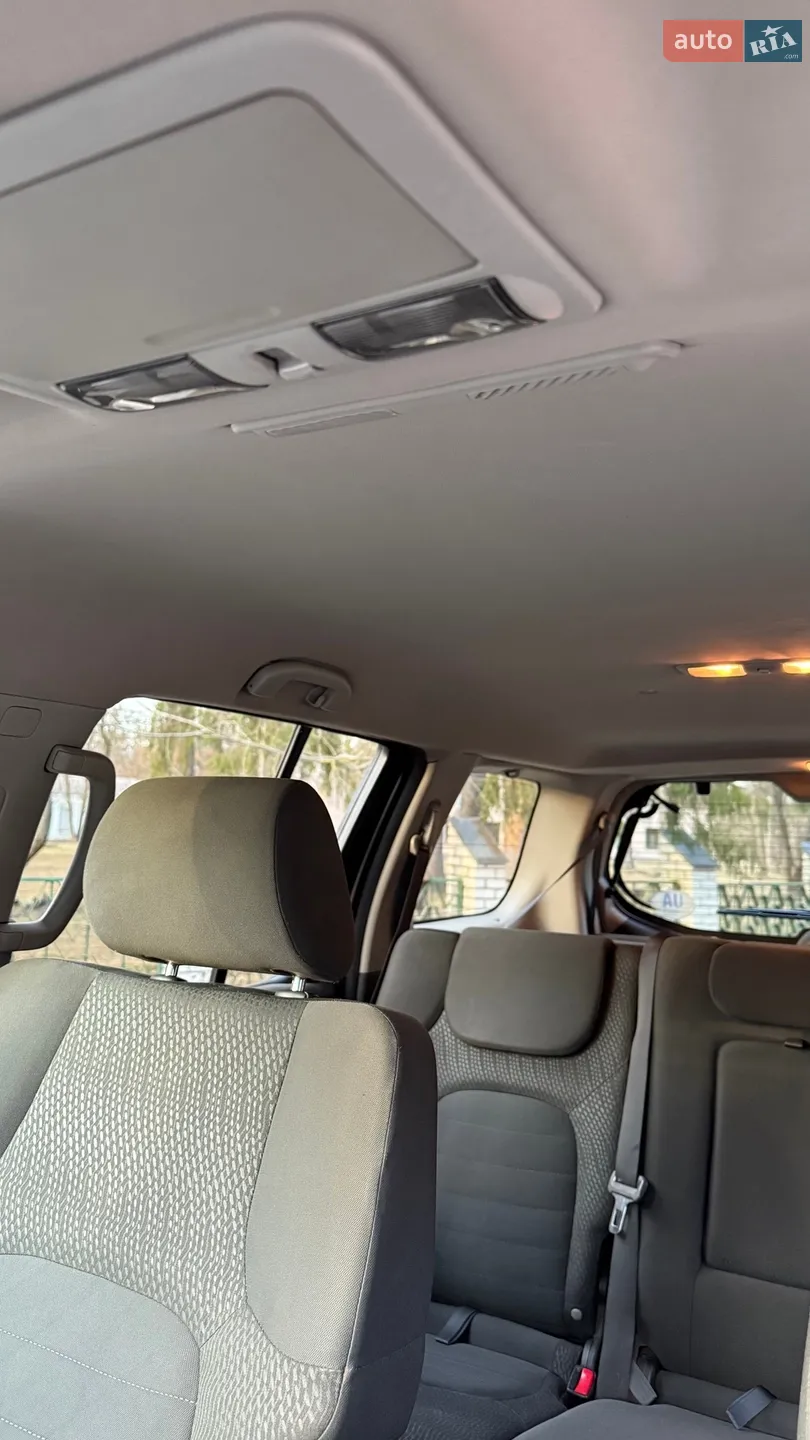2011 Nissan Pathfinder - мініатюра 39