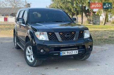 Внедорожник / Кроссовер Nissan Pathfinder 2007 в Дубно