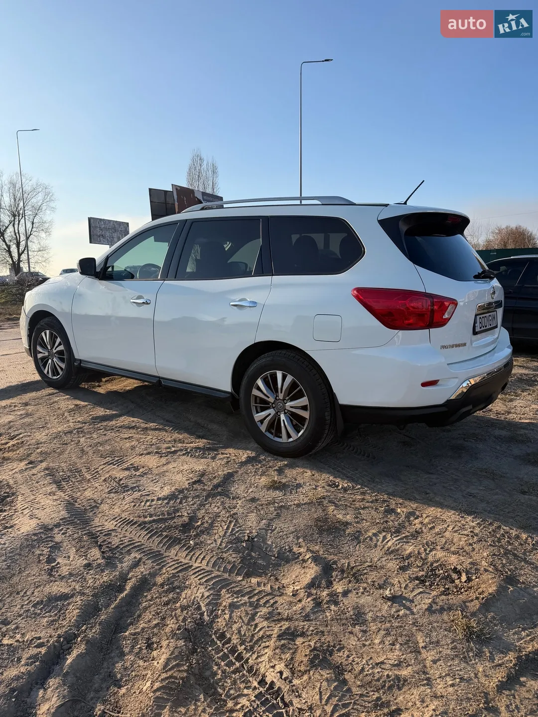 2018 Nissan Pathfinder - мініатюра 5