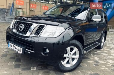 Внедорожник / Кроссовер Nissan Pathfinder 2012 в Харькове