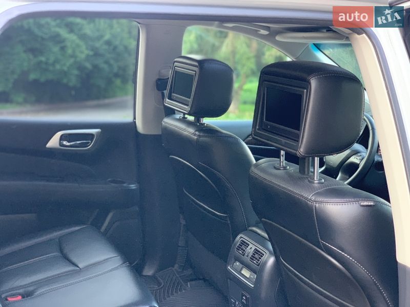 Позашляховик / Кросовер Nissan Pathfinder 2014 в Житомирі