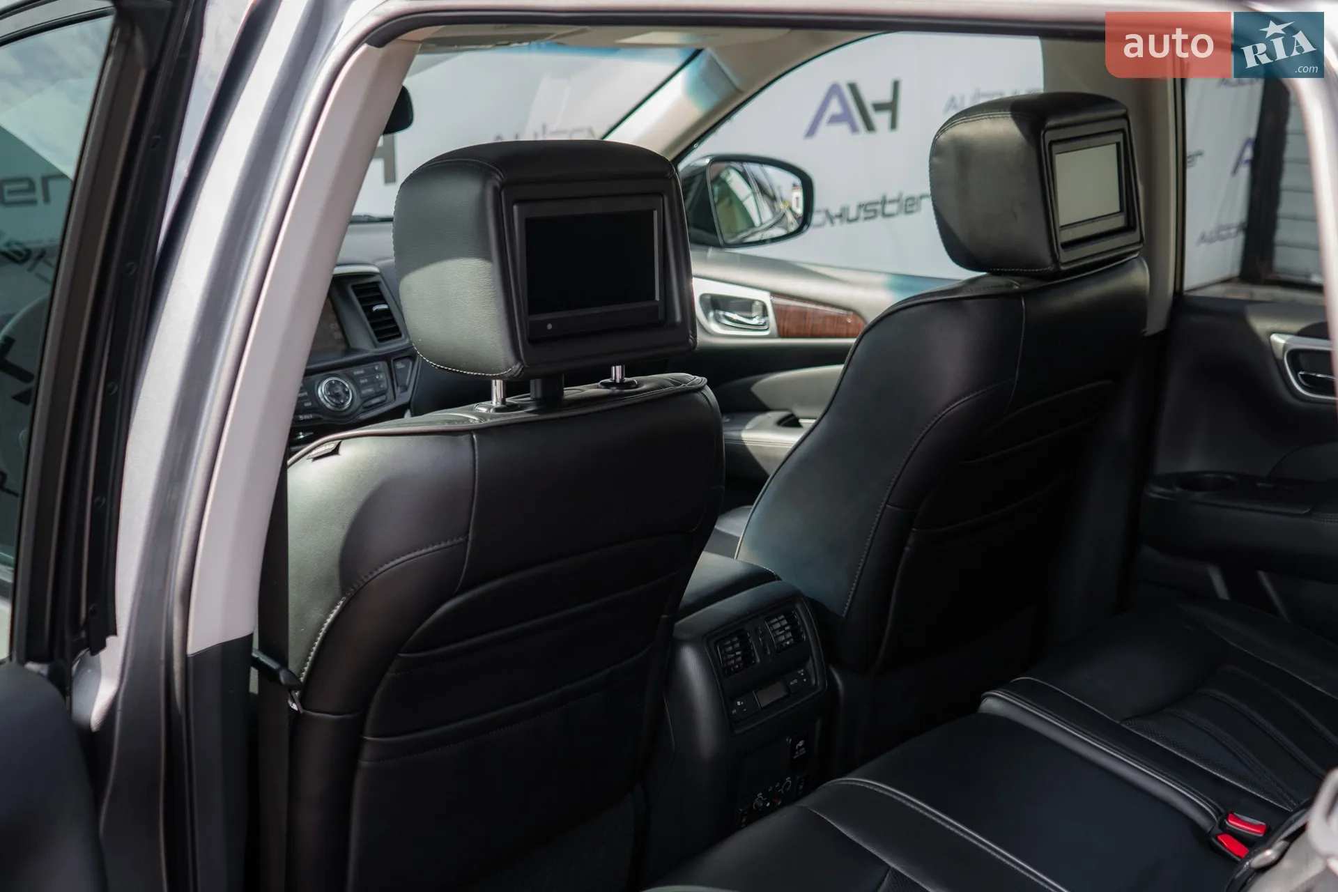 2015 Nissan Pathfinder - мініатюра 48