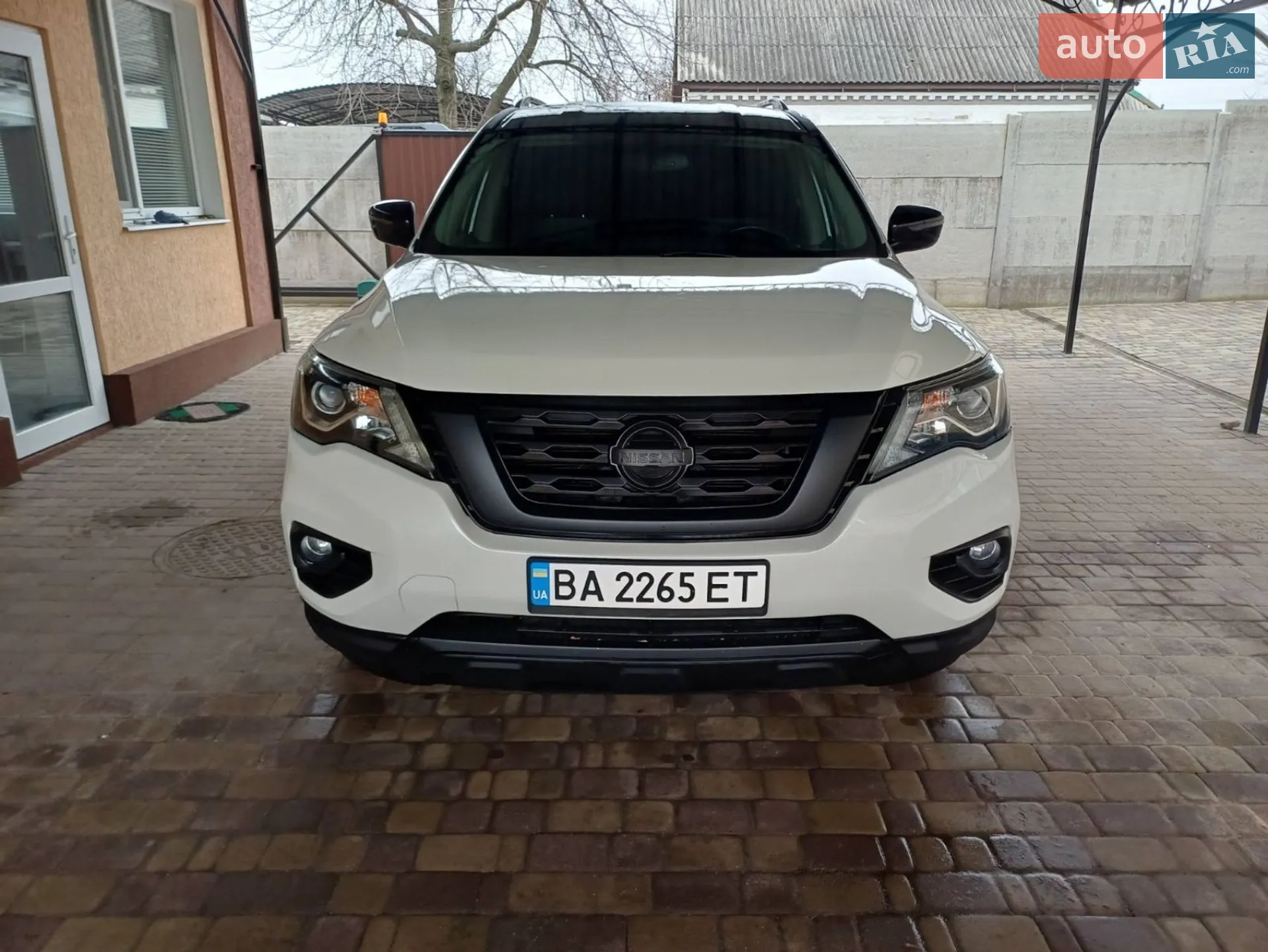 2017 Nissan Pathfinder - мініатюра 2