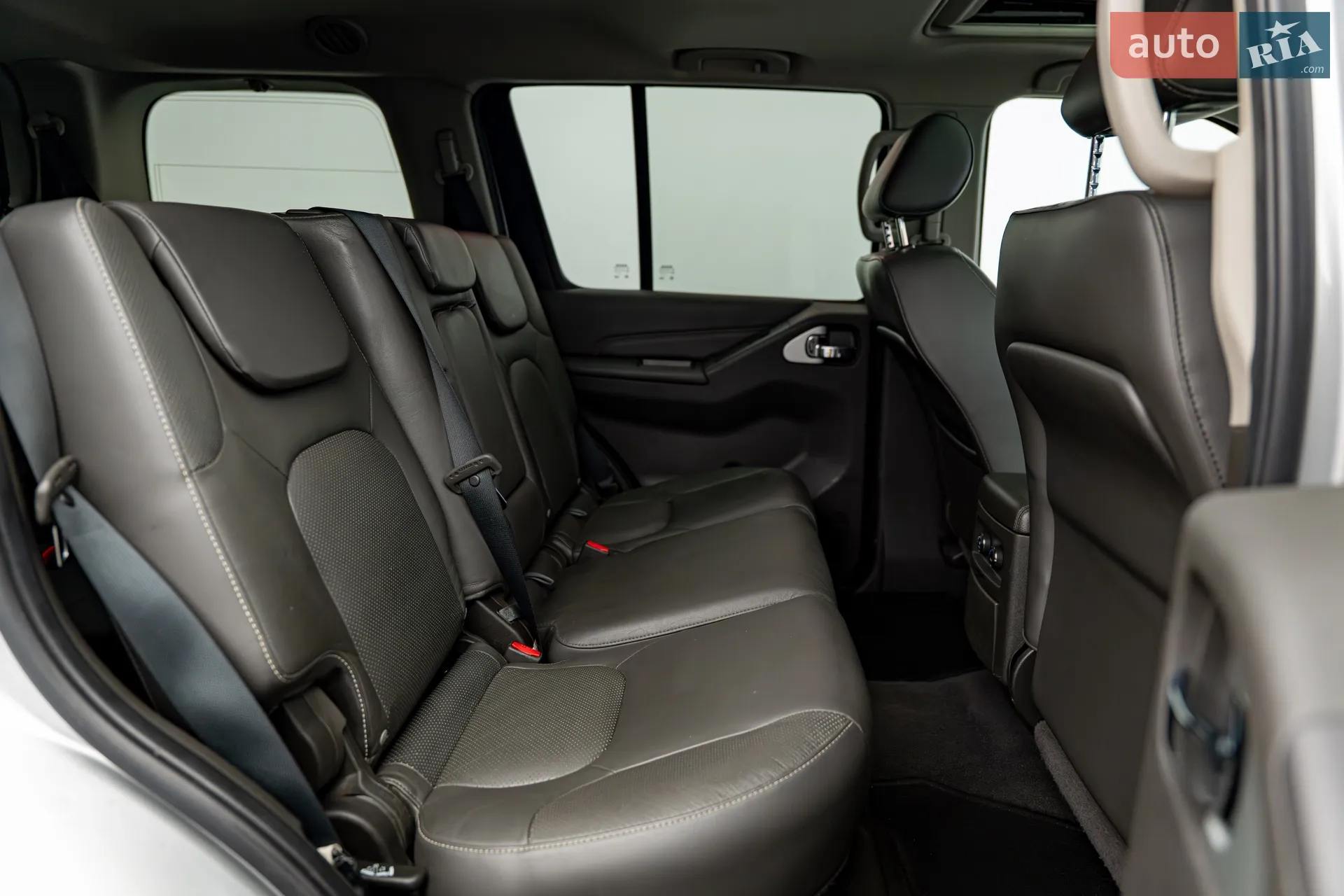 2013 Nissan Pathfinder - мініатюра 14