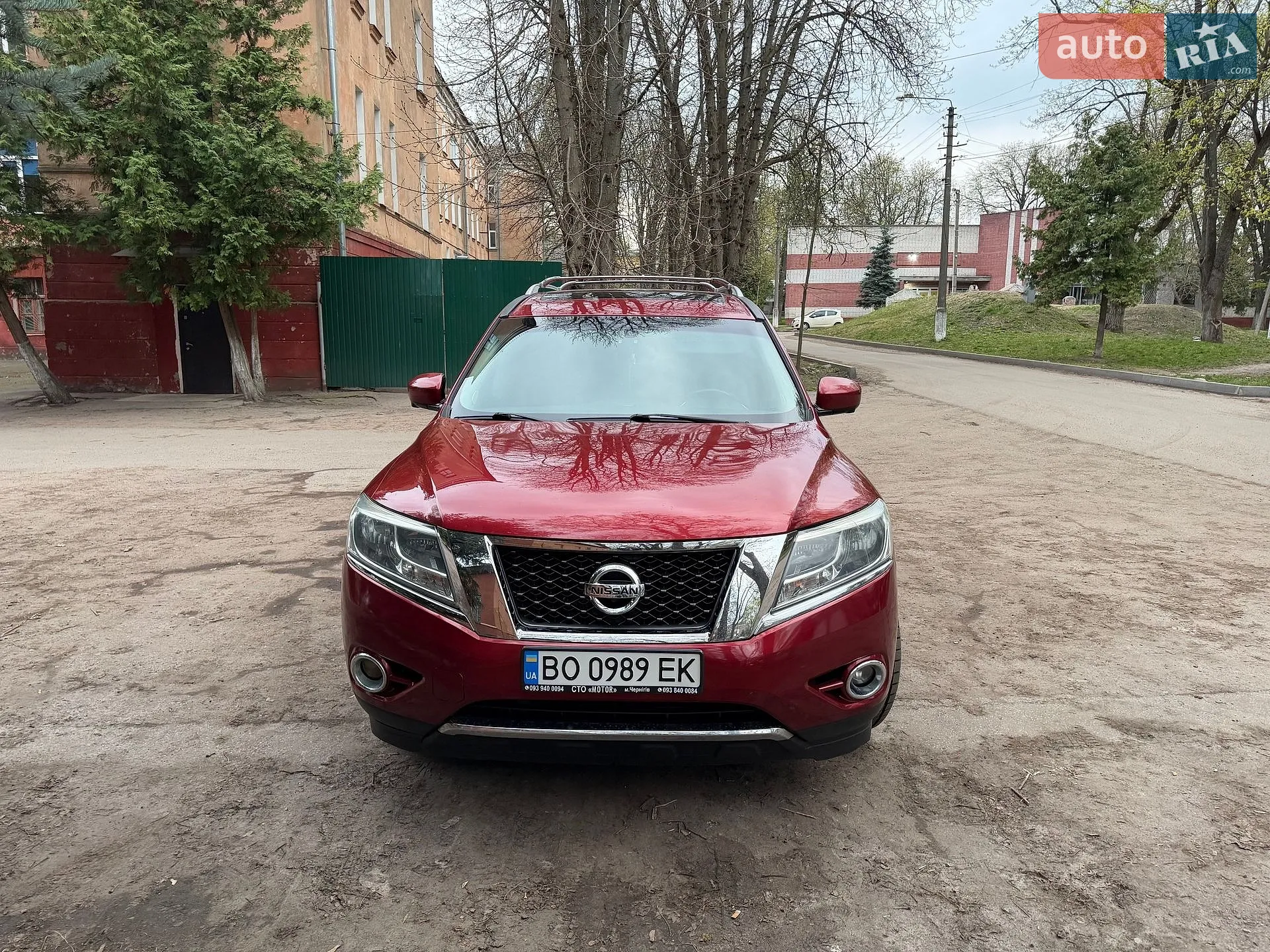 2014 Nissan Pathfinder - мініатюра 2