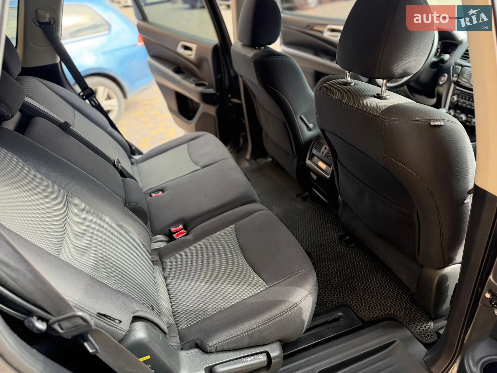 2019 Nissan Pathfinder - мініатюра 14