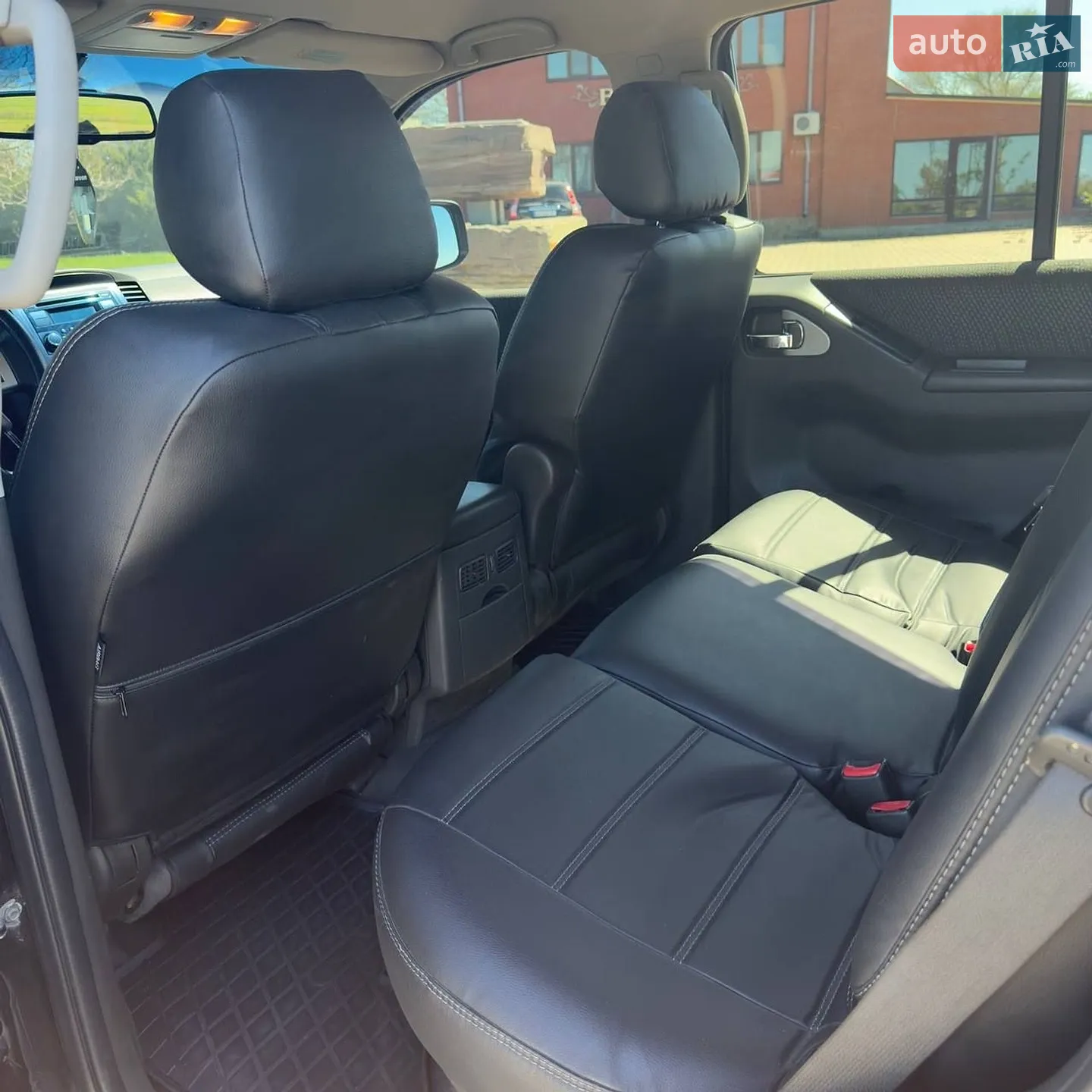 2012 Nissan Pathfinder - мініатюра 13