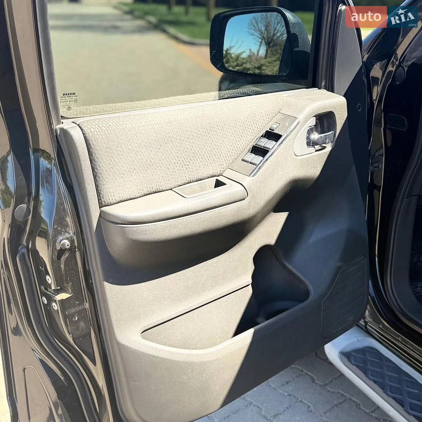 2012 Nissan Pathfinder - мініатюра 15