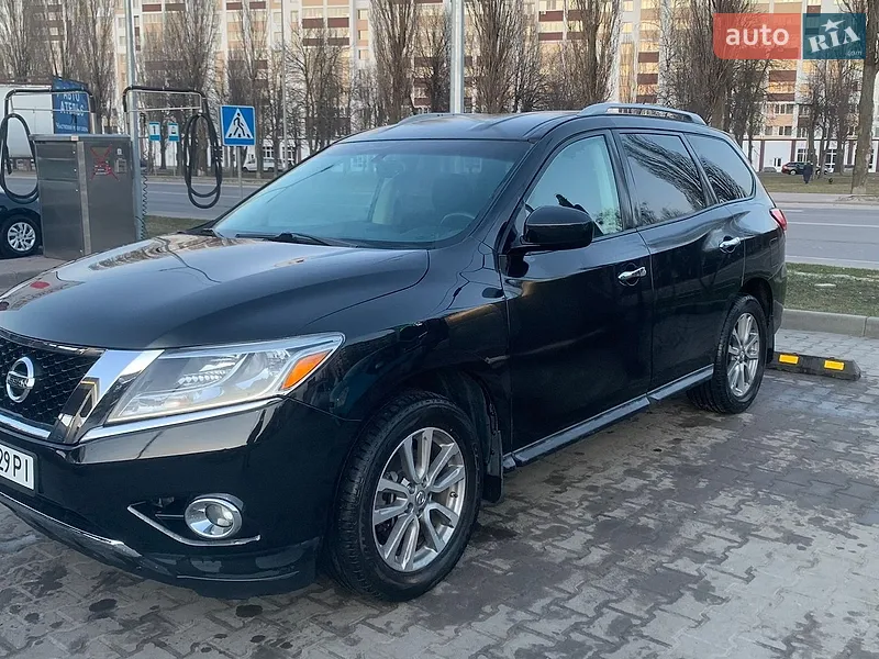 Nissan Pathfinder 2015