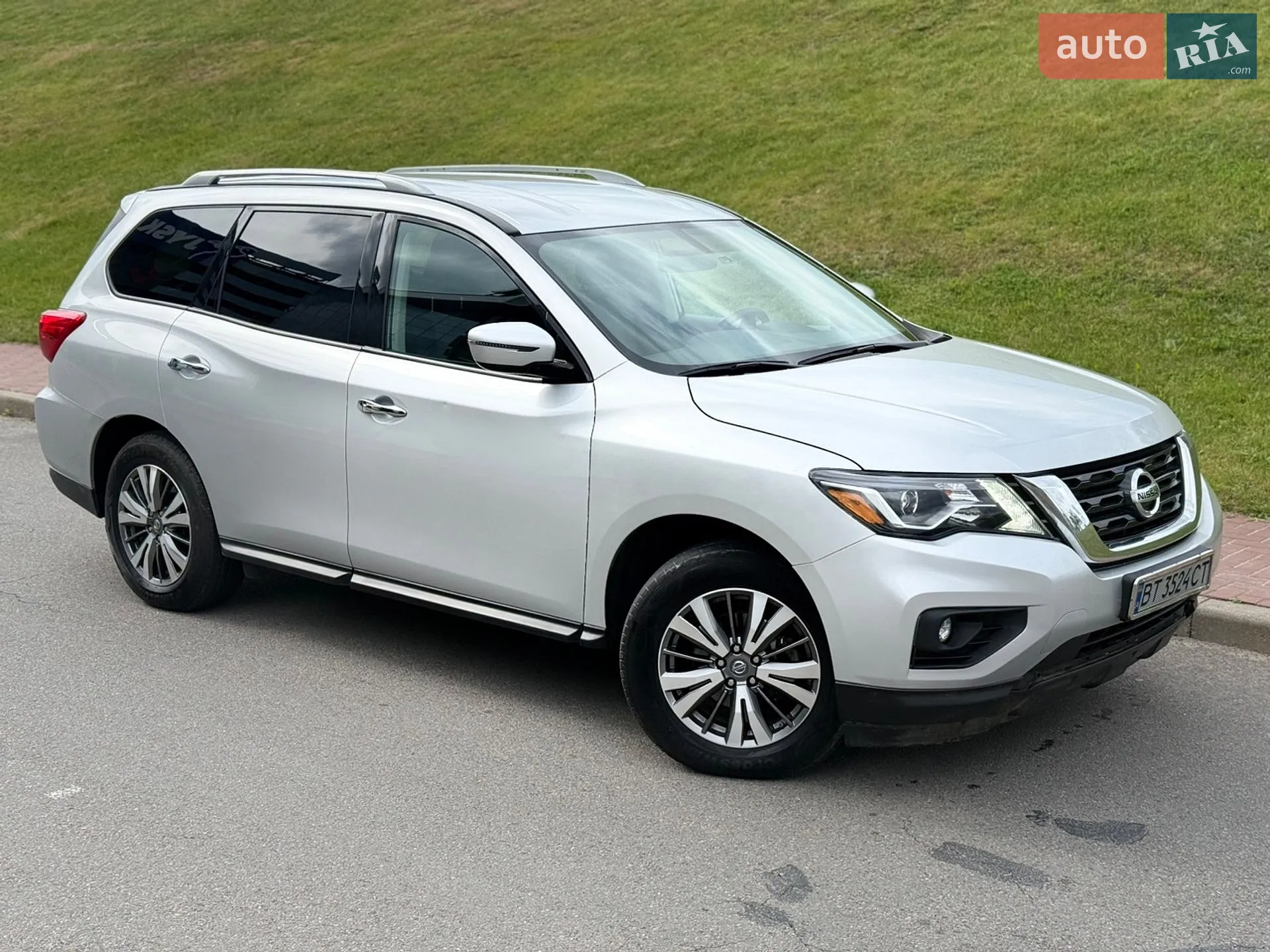 2018 Nissan Pathfinder - мініатюра 13
