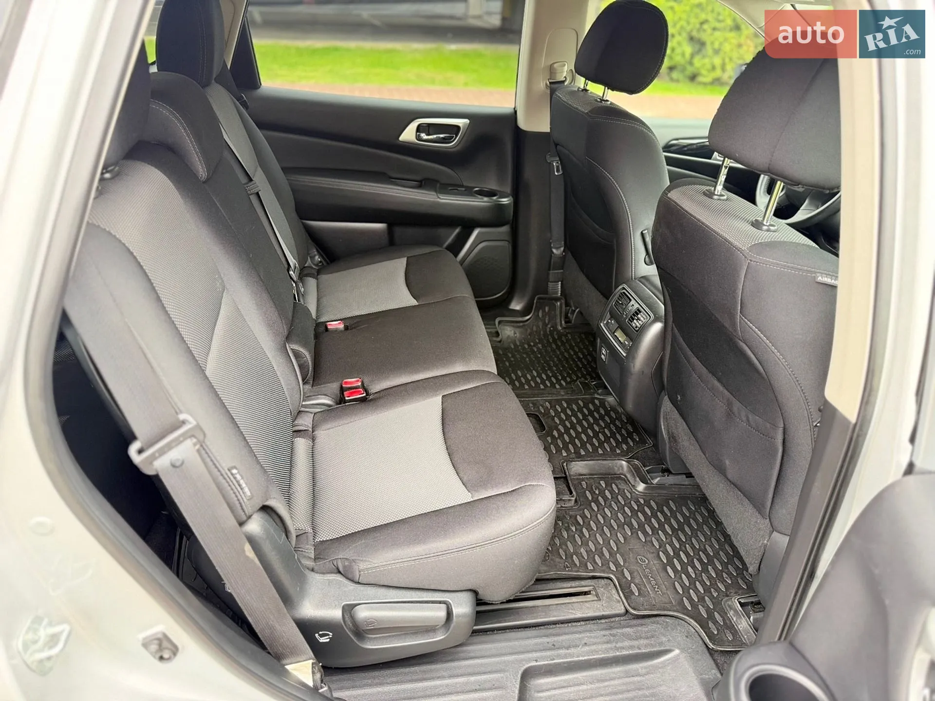 2018 Nissan Pathfinder - мініатюра 19