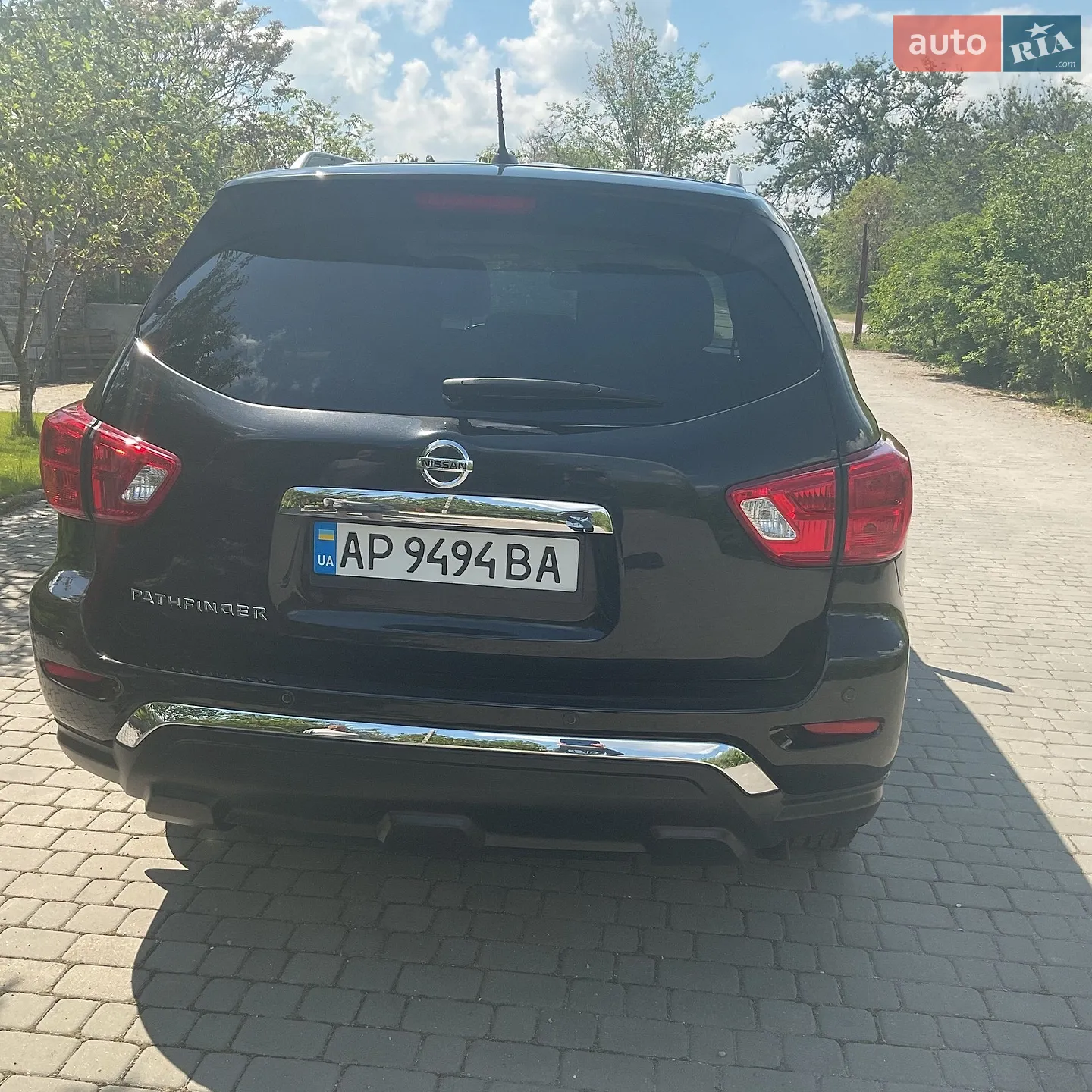 2018 Nissan Pathfinder - мініатюра 2