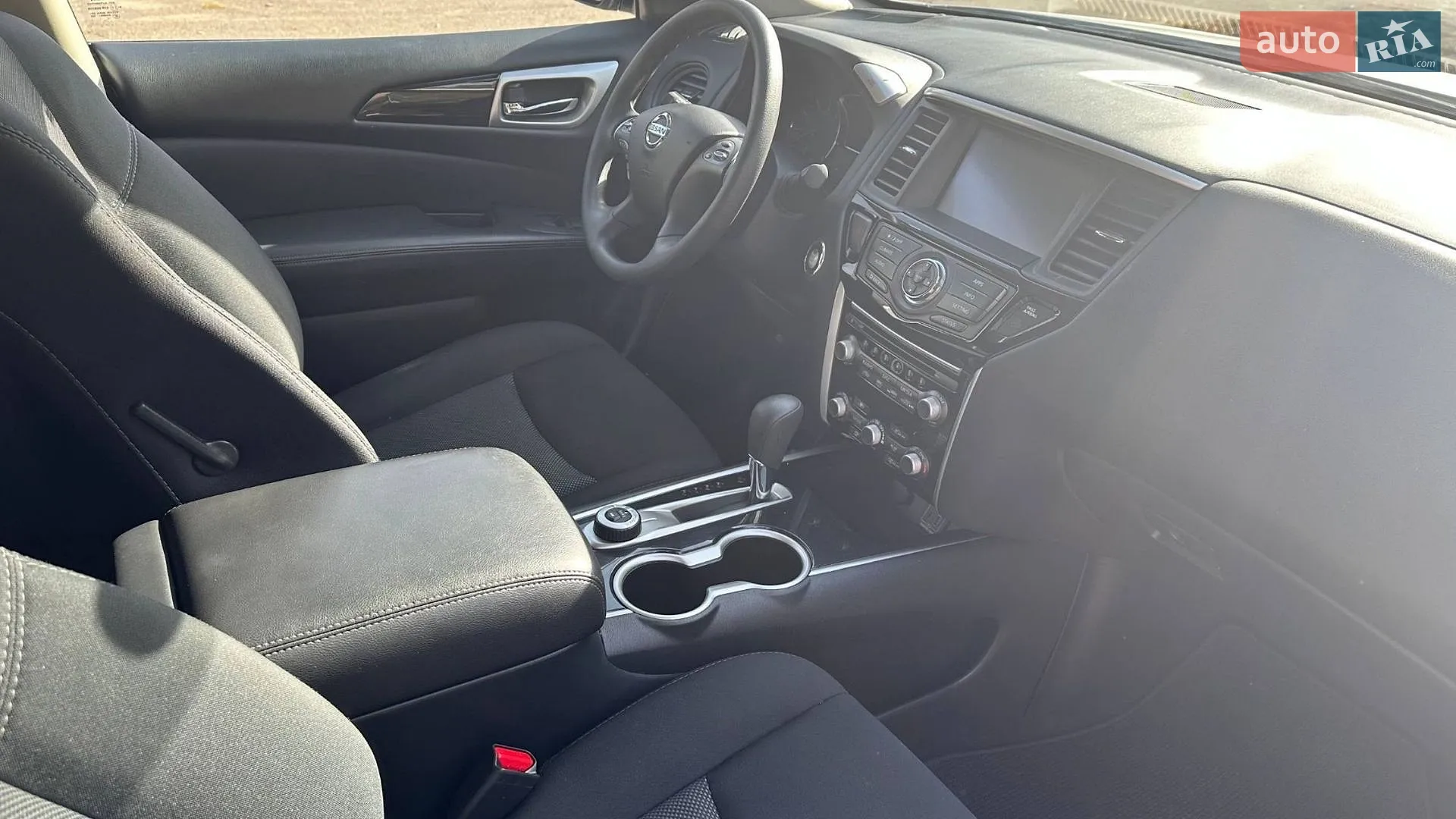 2018 Nissan Pathfinder - мініатюра 14