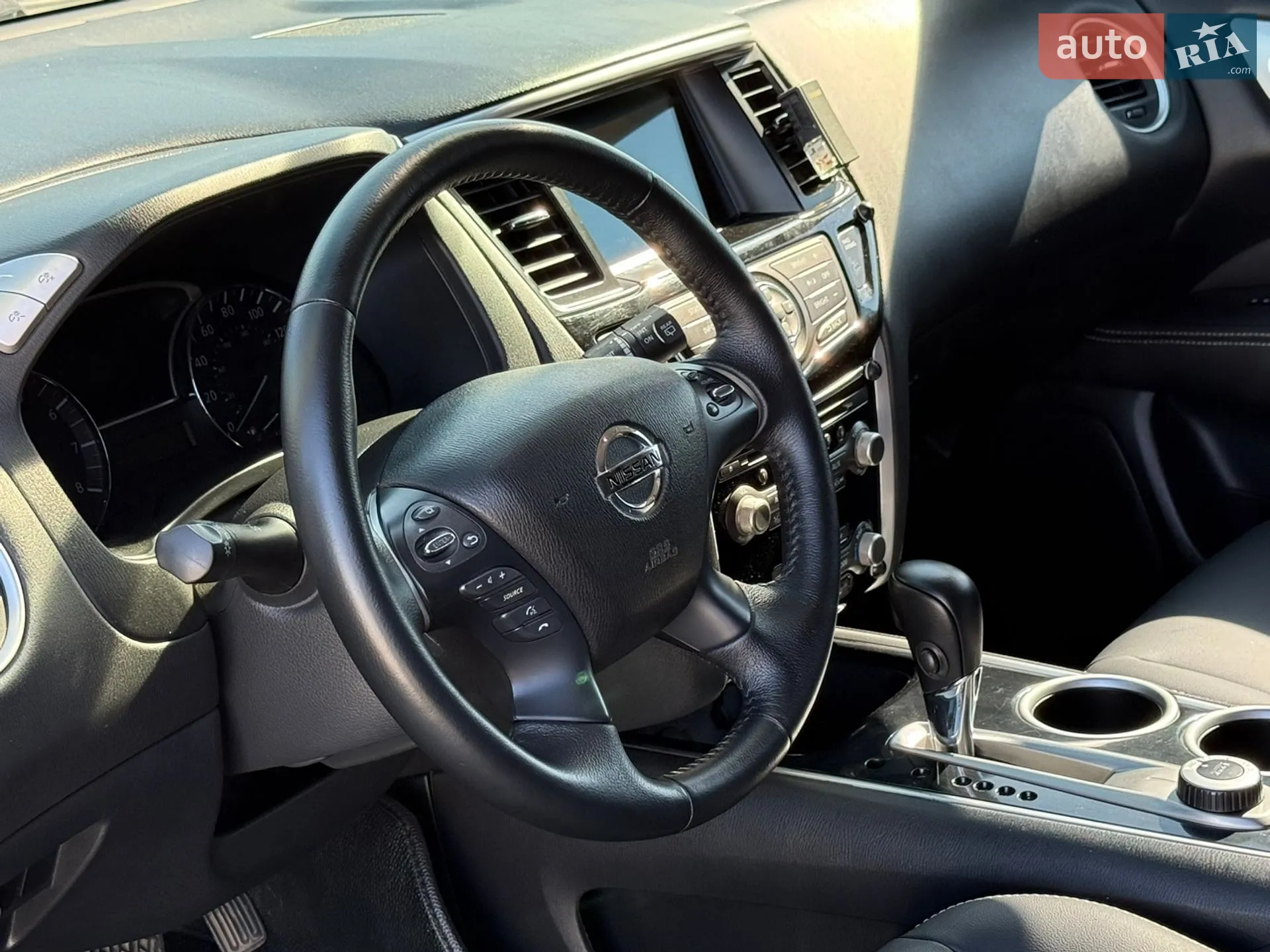 2014 Nissan Pathfinder - мініатюра 30