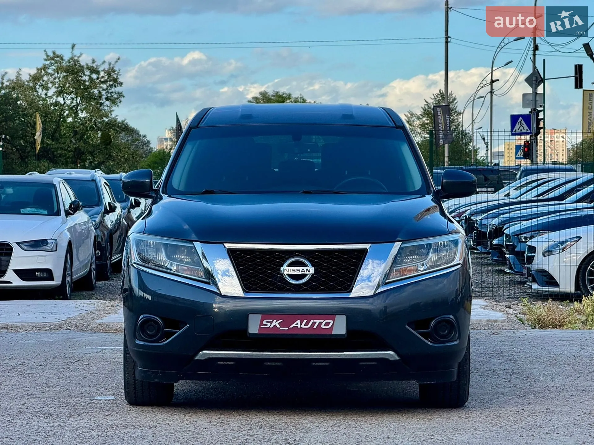 2014 Nissan Pathfinder - мініатюра 2