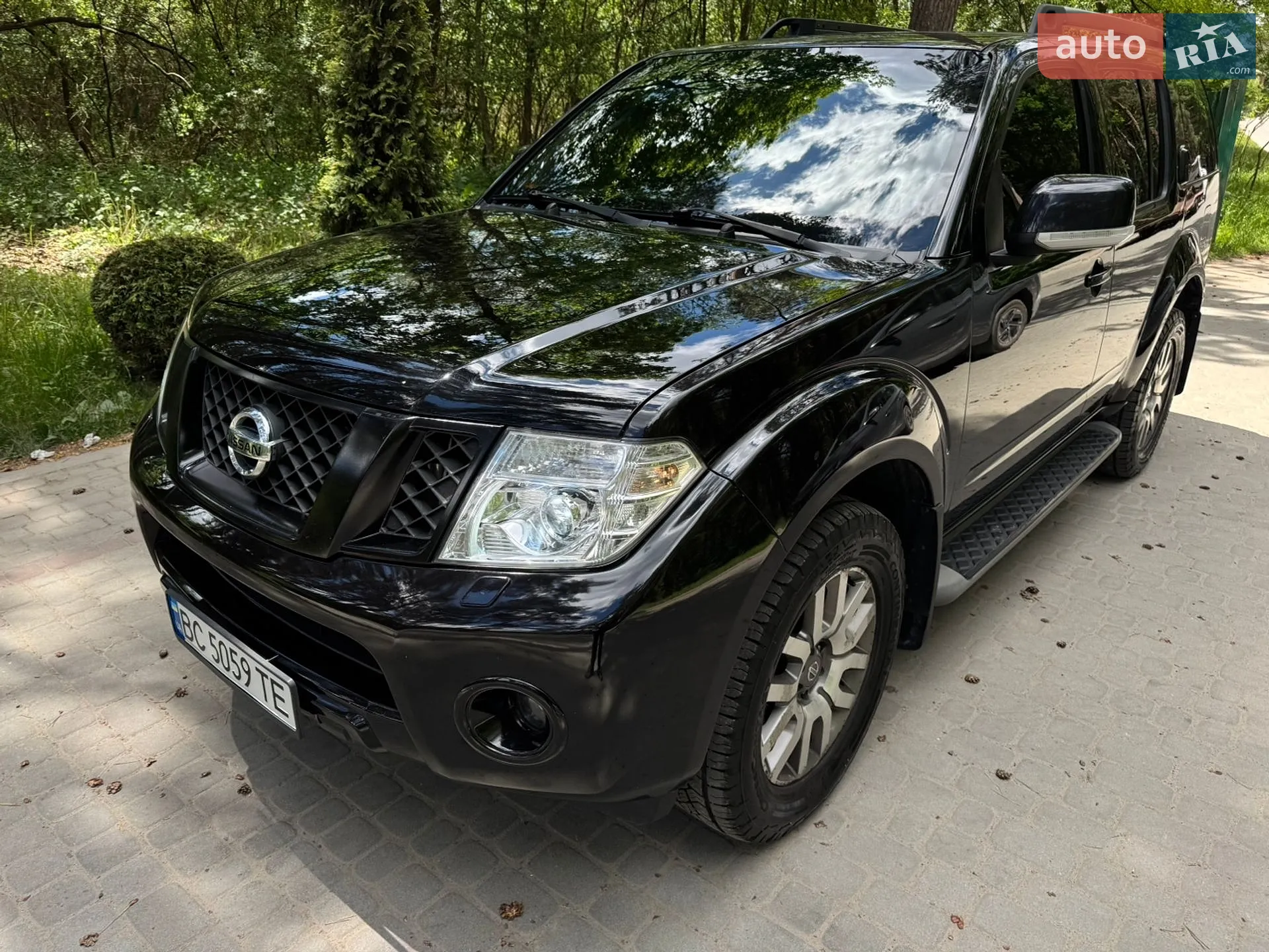 2011 Nissan Pathfinder - мініатюра 10