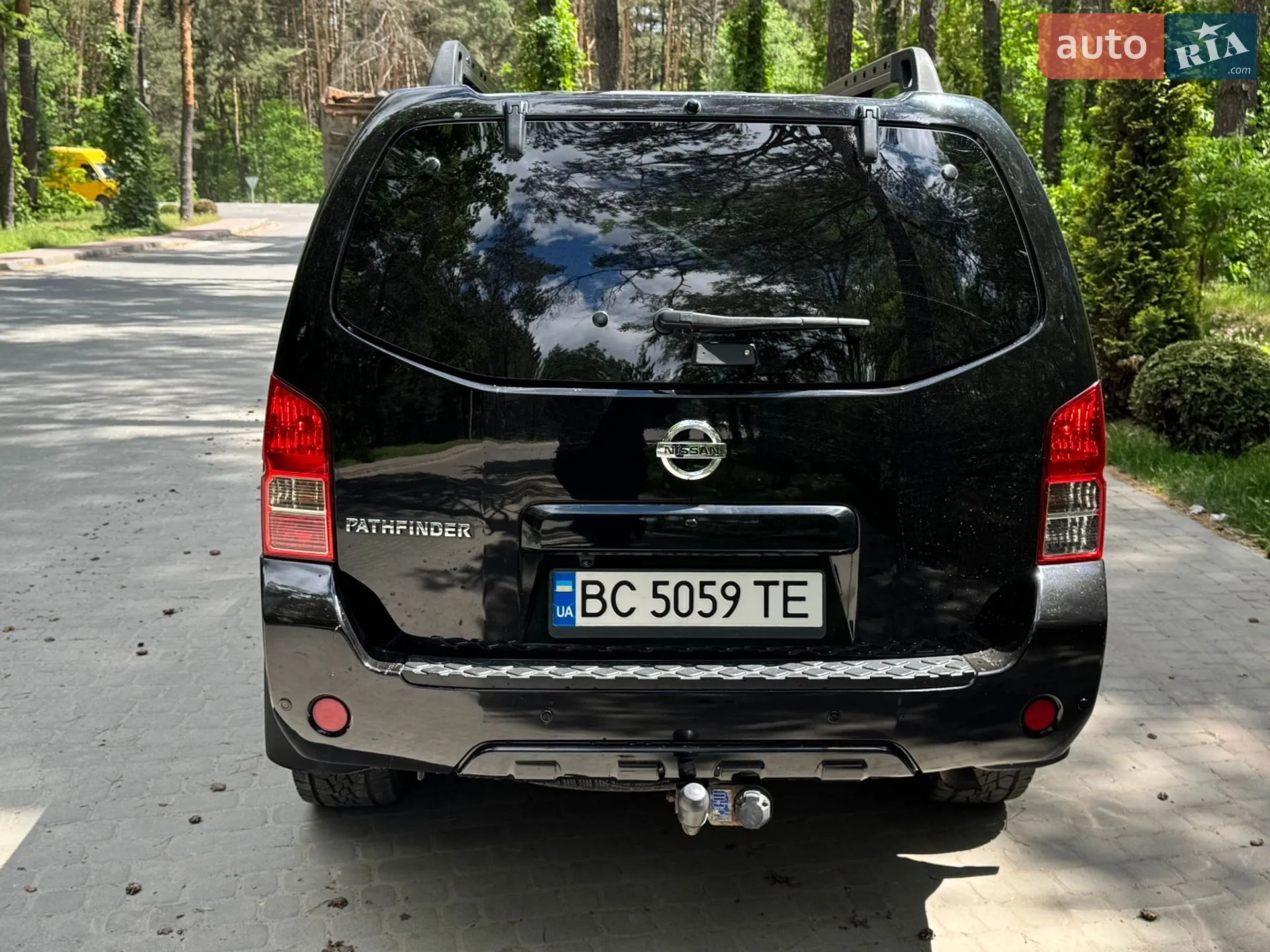 2011 Nissan Pathfinder - мініатюра 12