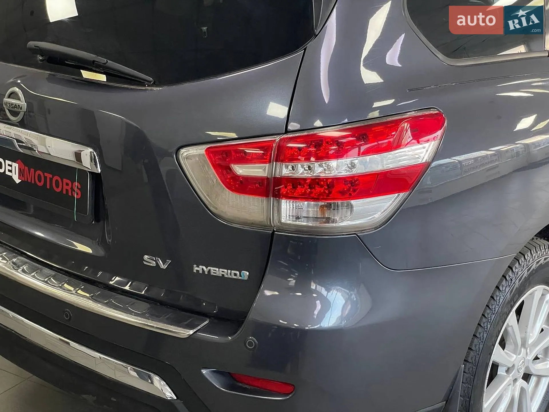 2014 Nissan Pathfinder - мініатюра 12