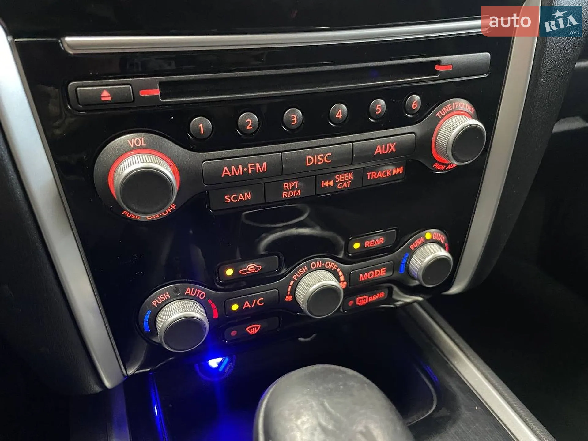 2014 Nissan Pathfinder - мініатюра 22