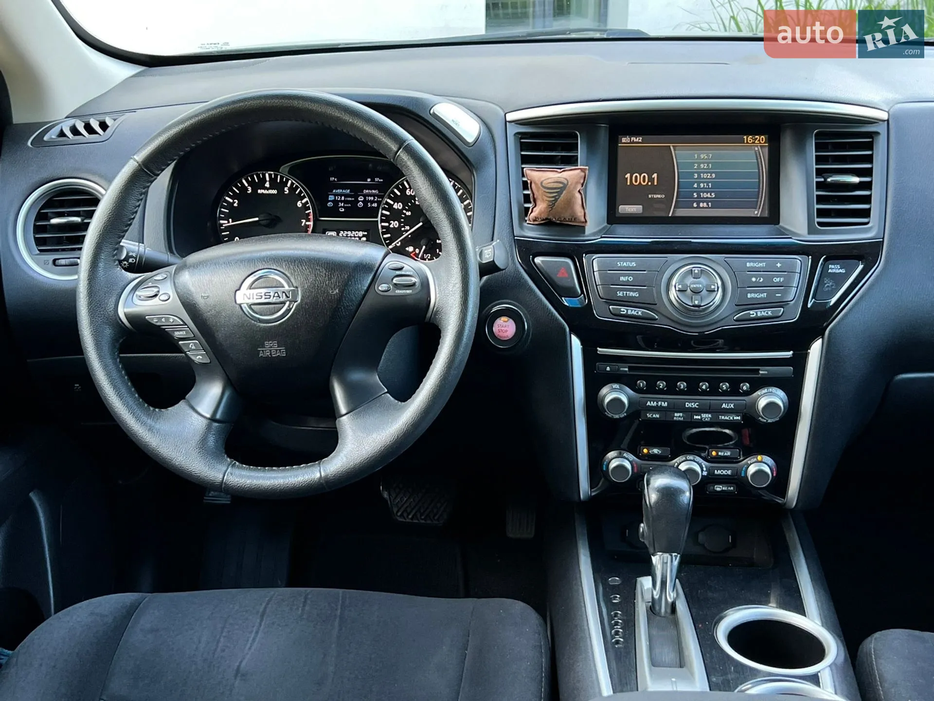 2015 Nissan Pathfinder - мініатюра 20